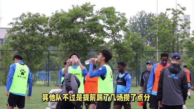  莱万多夫斯基重要时刻持续失利，SKT带队取胜！
