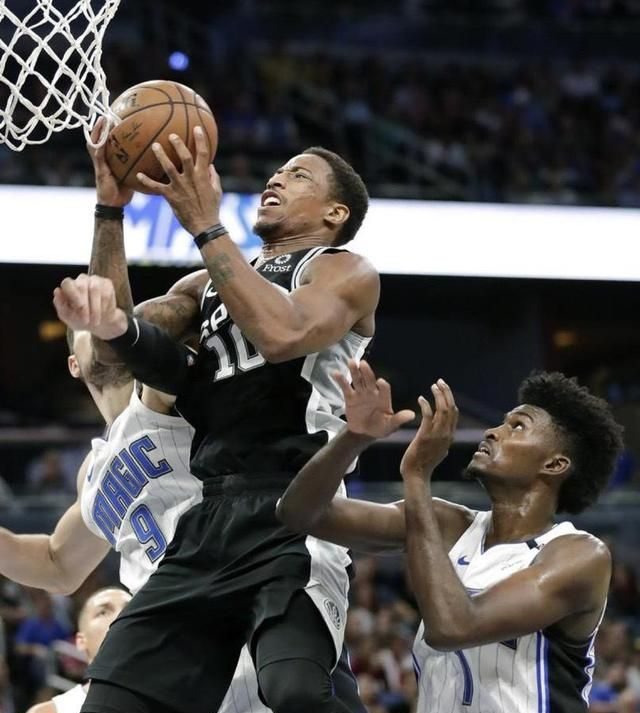  里程碑夜波特兰开拓者主帅复盘，欧篮联加时末段刷纪录，引发热议，控场能力受关注