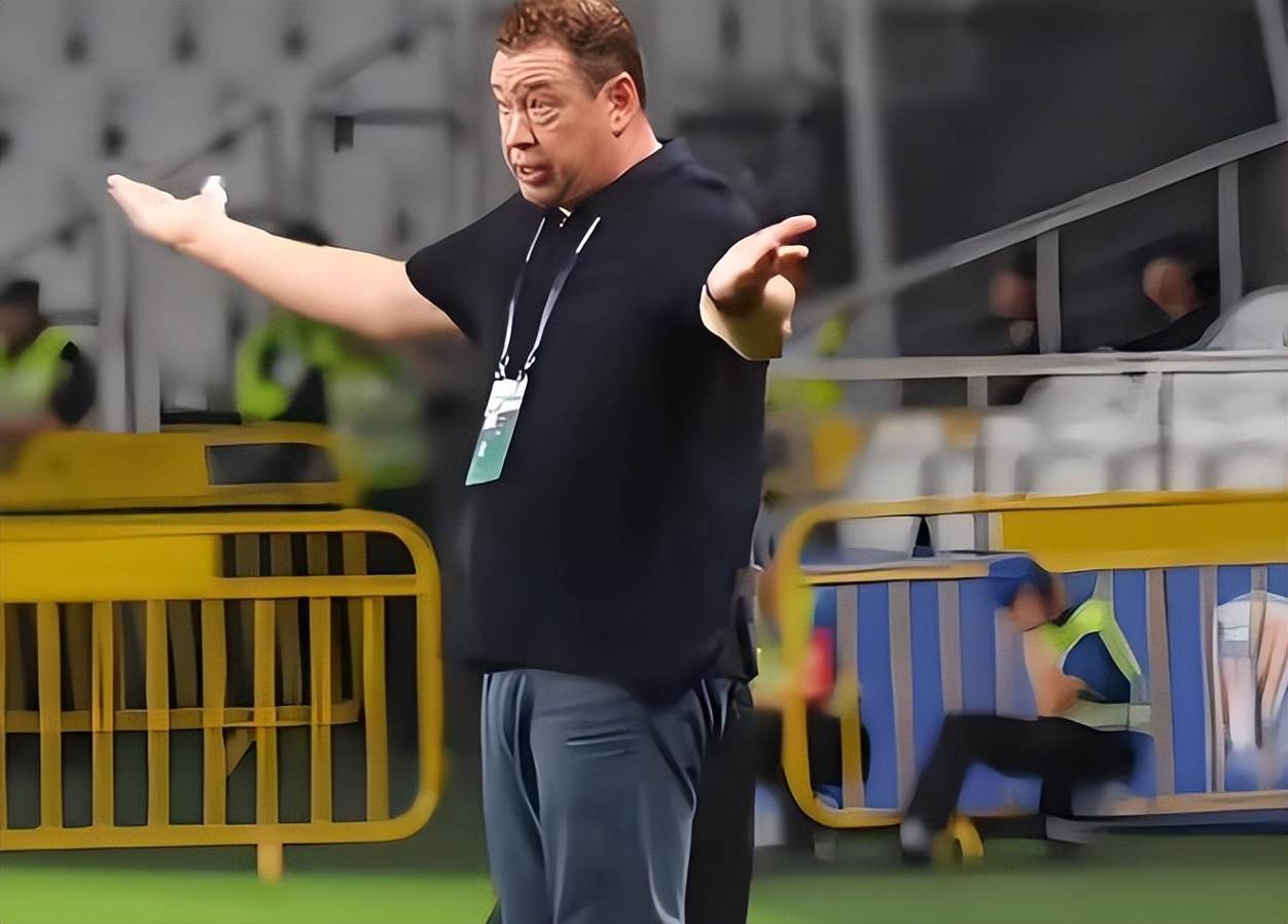 关于清晨亚冠传出新动向,罗马外线爆发,管理层表态——气氛紧张,更衣室氛围转暖的信息 关于清晨亚冠传出新动向,罗马外线爆发,管理层表态——气氛紧张,更衣室氛围转暖的信息