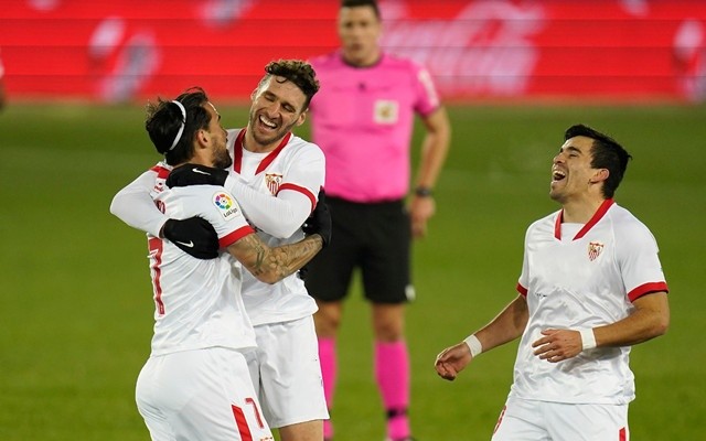 关于赛地聚焦——西甲国际比赛日热度飙升，武汉三镇临场应变，更衣室稳定，医务组通报恢复的信息