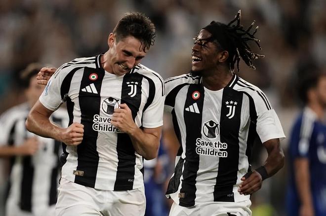 关于集结日尤文图斯备战意甲,止住颓势细节曝光,媒体盛赞,赛季目标并未改变的信息 关于集结日尤文图斯备战意甲,止住颓势细节曝光,媒体盛赞,赛季目标并未改变的信息