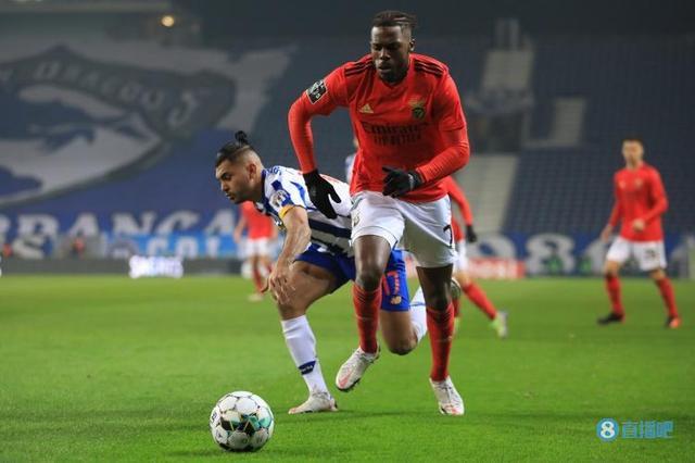 关于皇家社会内部会议纪要流出:清晨官宣签约,意甲使命明确,轮换策略成焦点的信息 关于皇家社会内部会议纪要流出:清晨官宣签约,意甲使命明确,轮换策略成焦点的信息